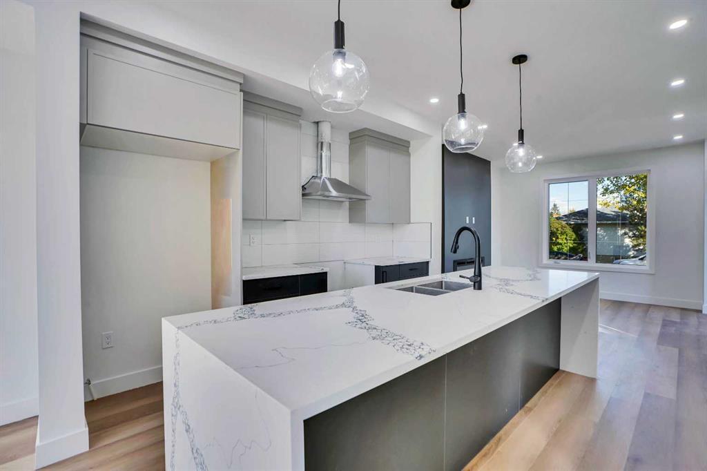 1802 19 Avenue Nw Calgary Alberta T2M 1B5 Capitol Hill Home For Sale