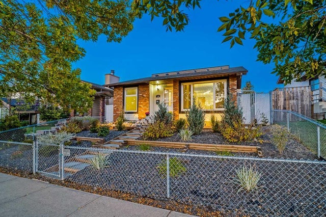 128 Bermuda Drive Nw, Calgary