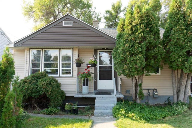 1614 5a Avenue N, Lethbridge