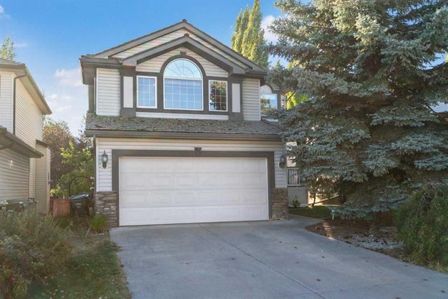 45 Mt Douglas Close Se, Calgary