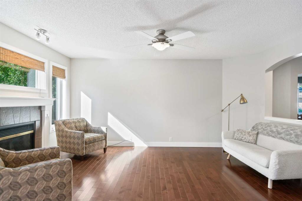 45 Mt Douglas Close Southeast, Calgary – Residential Detached Listing Photo 11