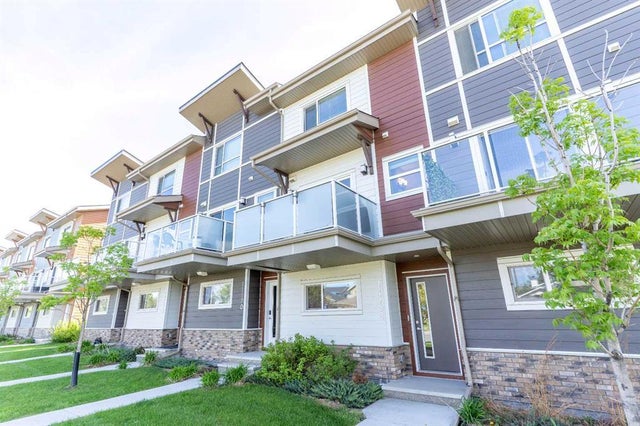 11168 Harvest Hills Gate Ne, Calgary