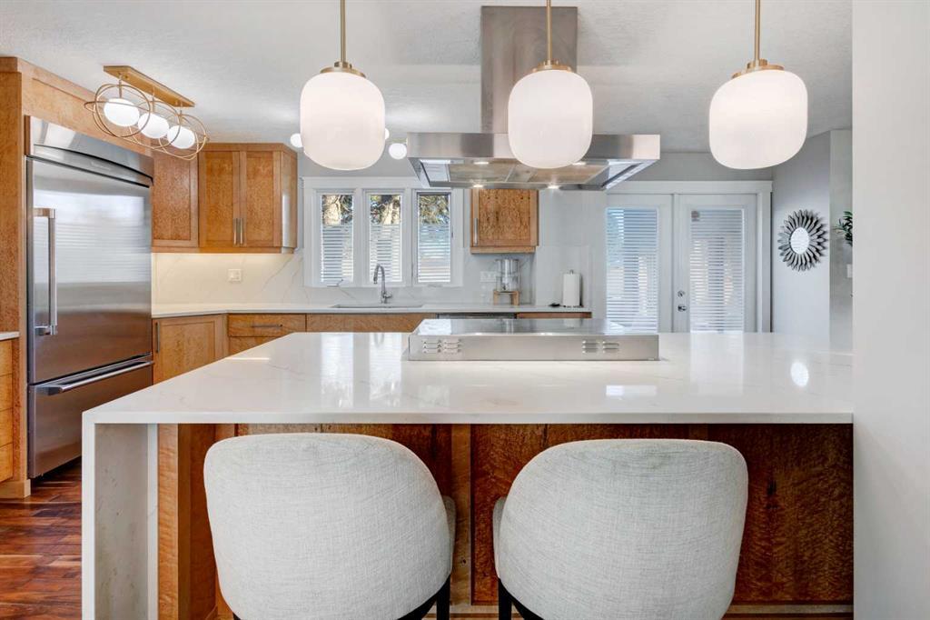 38 Lissington Drive Southwest, Calgary – Residential Detached Listing Photo 11