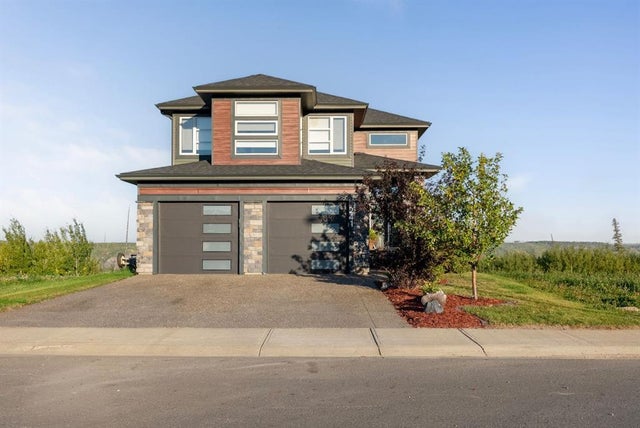 241 Diamondstone Ridge, Fort McMurray