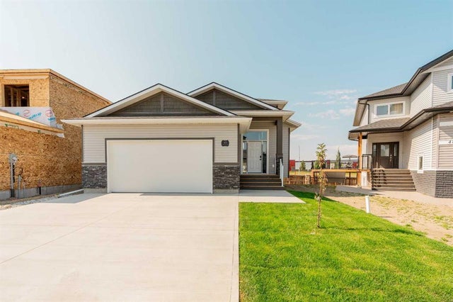 413 Rivergrove Chase W, Lethbridge