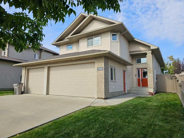 11018 O'brien Lake Crescent, Grande Prairie