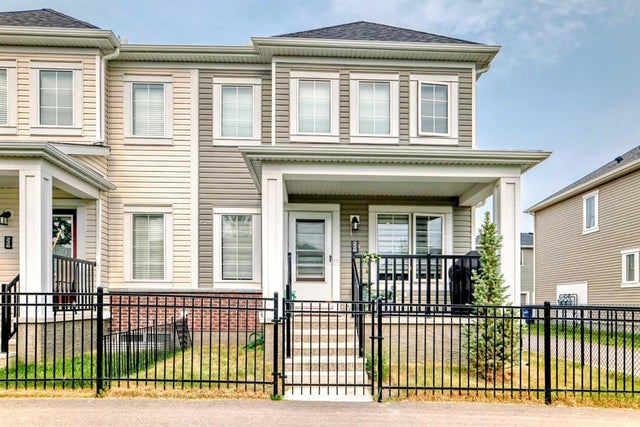 228 Windbury Lane, Airdrie