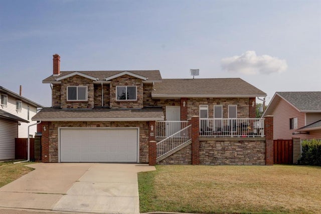 210 14 Street Nw, Drumheller