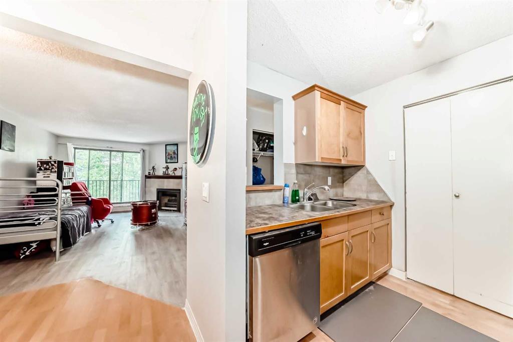 Photo of Listing #A2257107