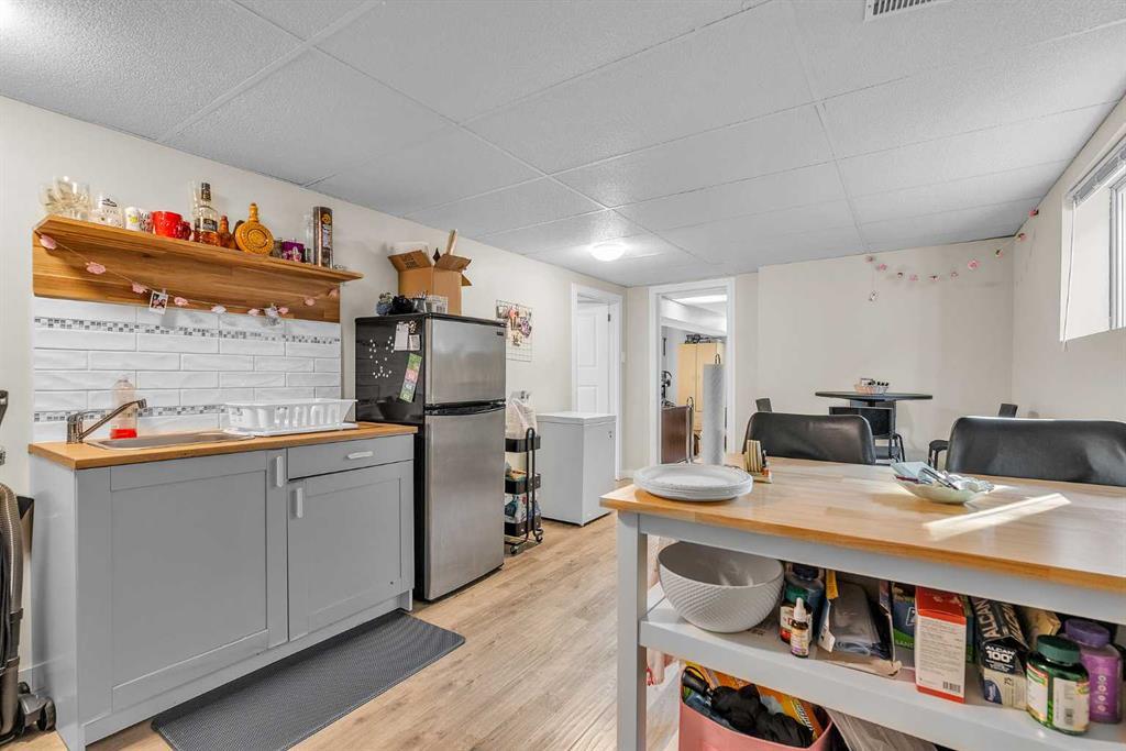 28 Hilton Avenue Northwest, Calgary – Residential Semi Detached Listing Photo 27