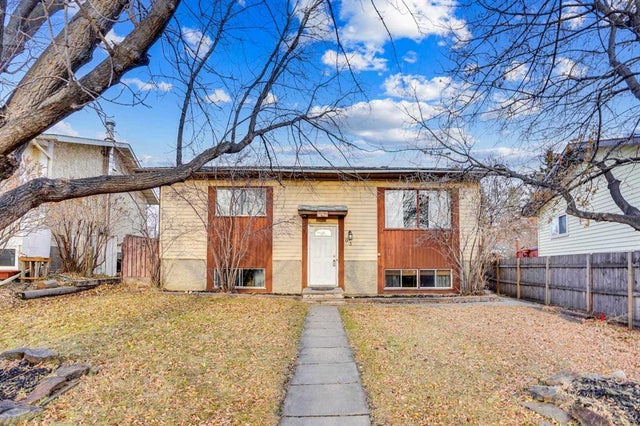 63 Knight Place, Crossfield