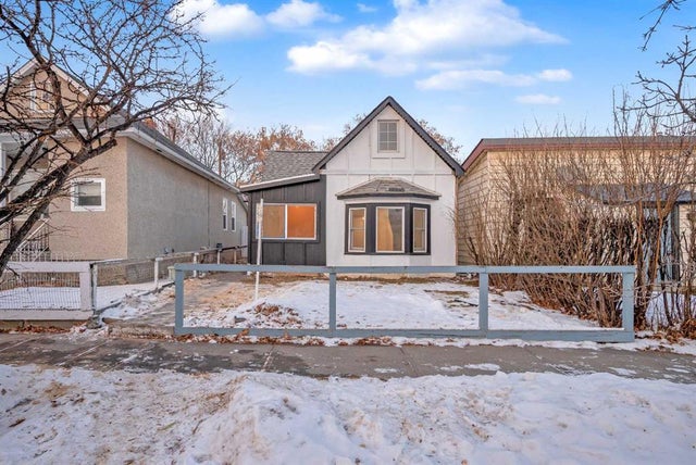 1022 18 Avenue Se, Calgary