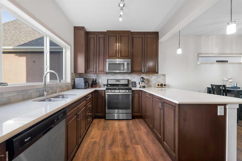 107 Masters Heights Southeast, Calgary – Residential Detached Listing Photo 12