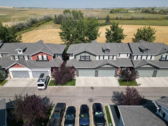 3304, 1001 8 Street Nw, Airdrie