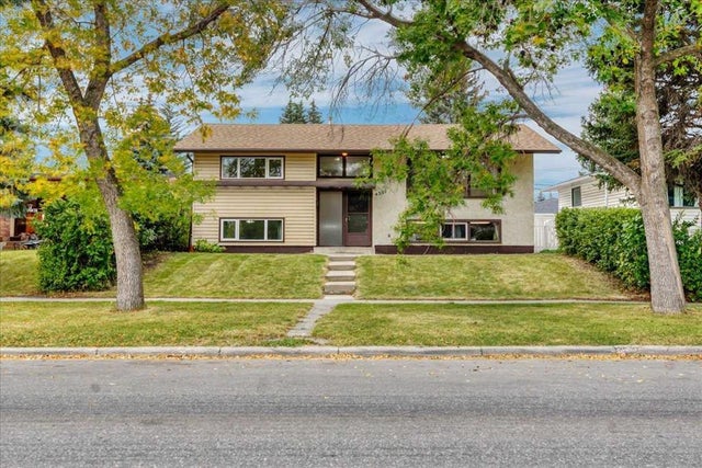 4307 Brisebois Drive Nw, Calgary