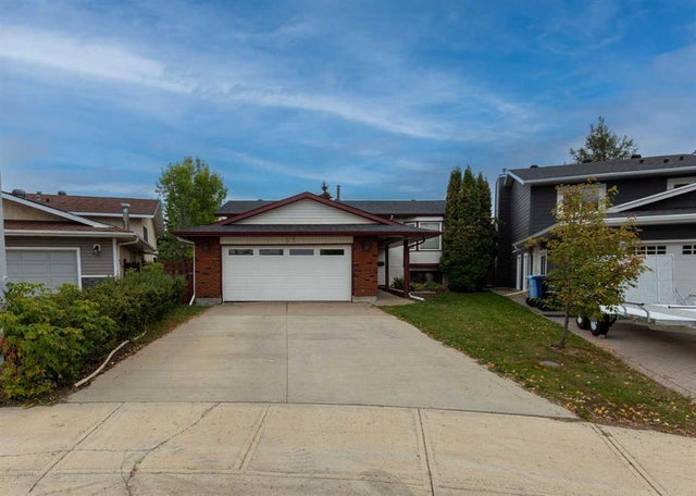 195 Becker Crescent, Fort McMurray