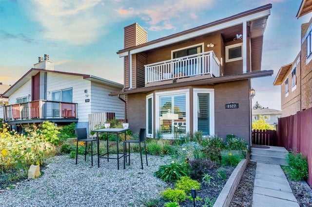 1522 35 Street Se, Calgary