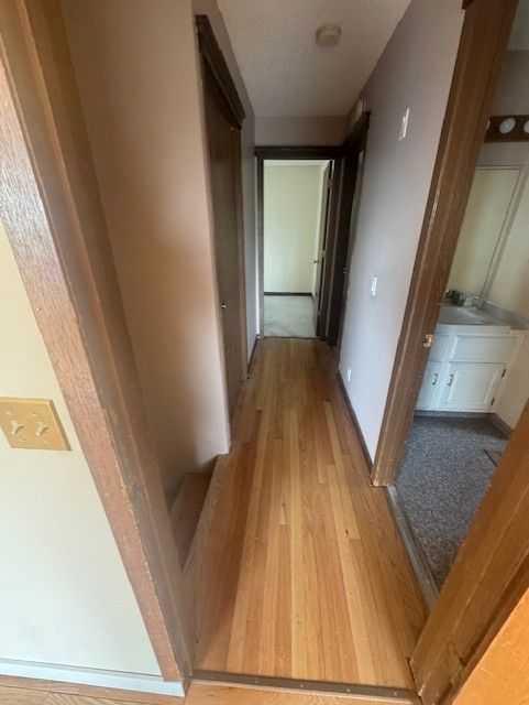 8007 Ranchview Drive Northwest, Calgary – Residential Detached Listing Photo 14