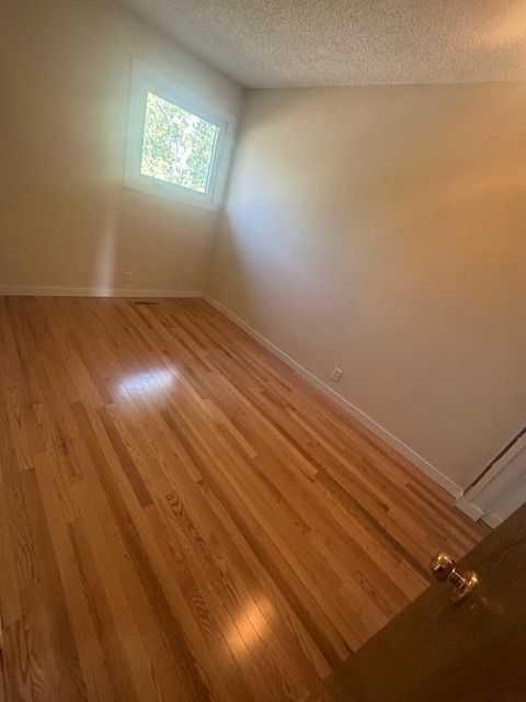 8007 Ranchview Drive Northwest, Calgary – Residential Detached Listing Photo 17