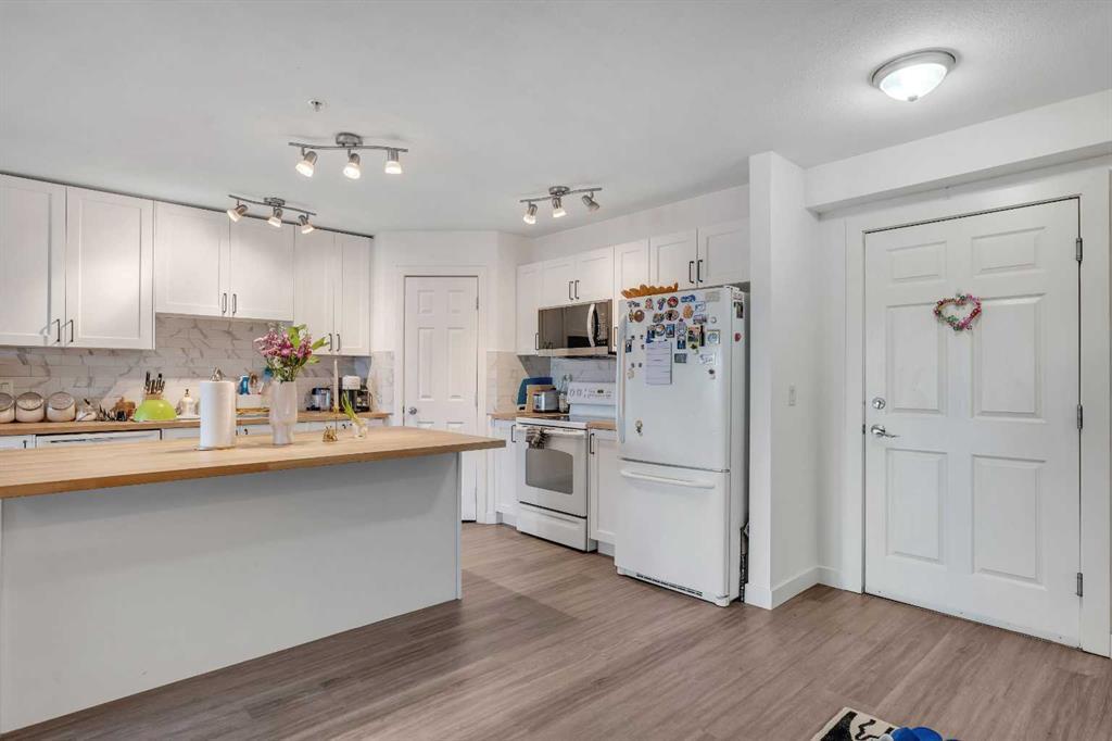 302, 1724 26 Avenue Southwest, Calgary – Residential Apartment Listing Photo 5