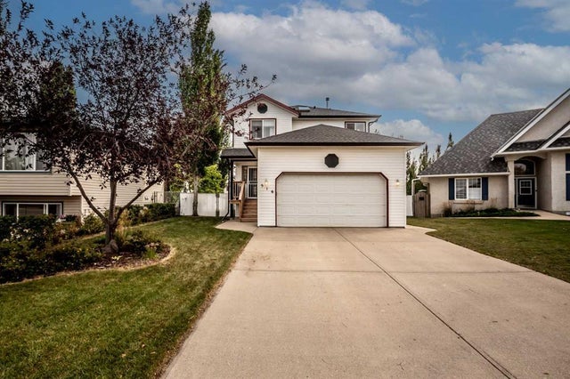 516 17th Street Se, High River
