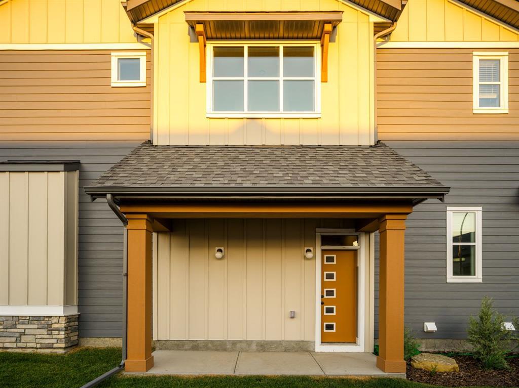 80 Creekside Path Southwest, Calgary – Residential Detached Listing Photo 2