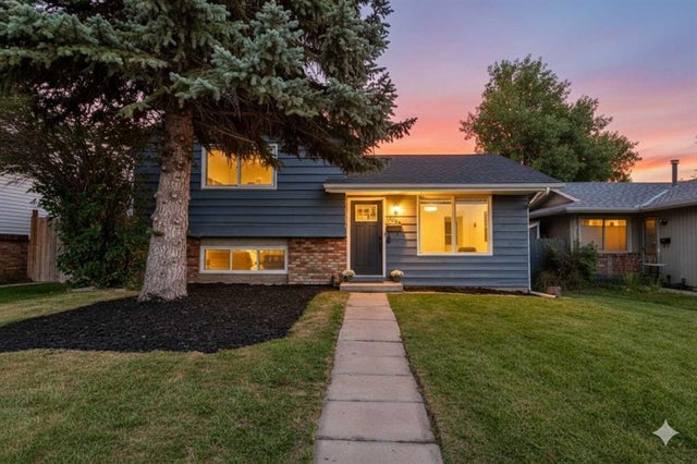 15104 1 Street Se, Calgary