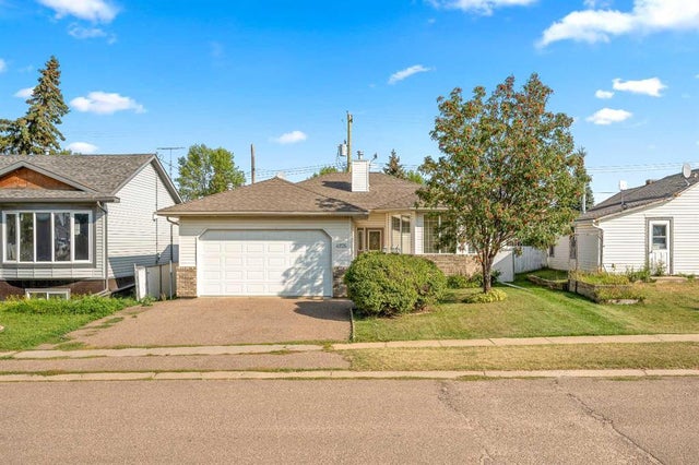 4926 51 Avenue, Kitscoty