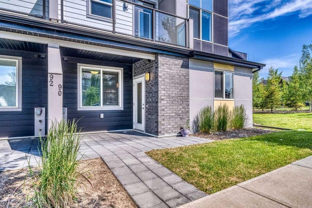 90 Redstone Way Ne, Calgary