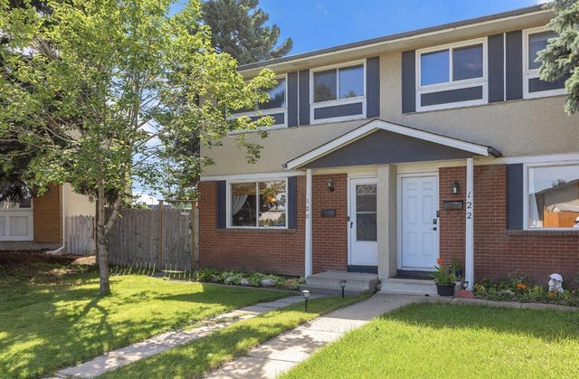 120 Pennsburg Way Se, Calgary