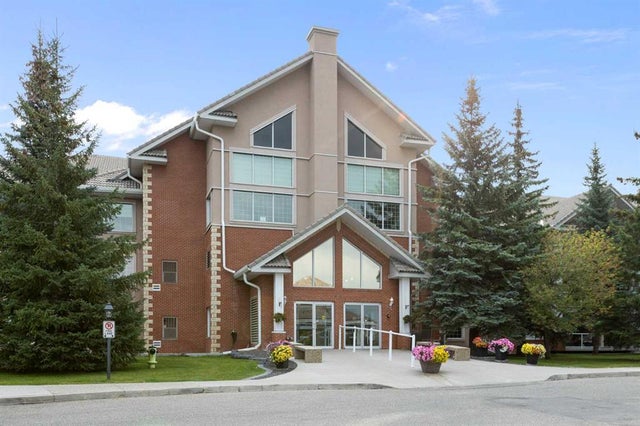 326, 6868 Sierra Morena Boulevard Sw, Calgary
