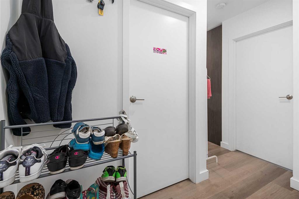 401, 455 1 Avenue Ne Calgary Alberta T2E 0B3 Crescent Heights Home For Sale