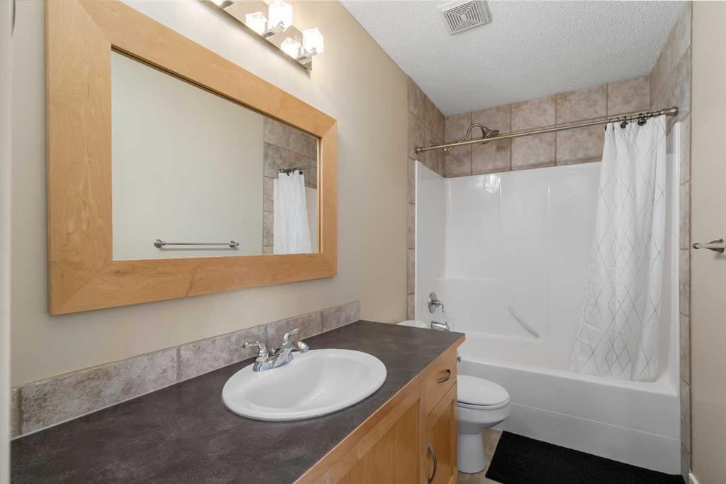 78 New Brighton Manor Southeast, Calgary – Residential Detached Listing Photo 28