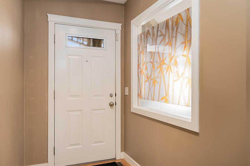 78 New Brighton Manor Southeast, Calgary – Residential Detached Listing Photo 5