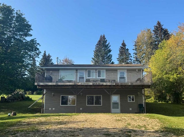 220 Lakeshore Drive N, Island Lake