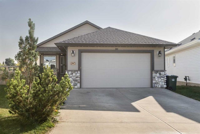 5224 48 Streetclose, Innisfail