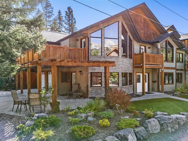 514 5th Avenue, Canmore