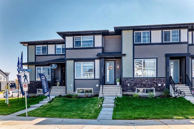 325 Waterford Boulevard, Chestermere