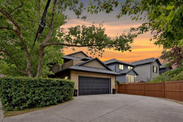 2605 4 Street Ne, Calgary