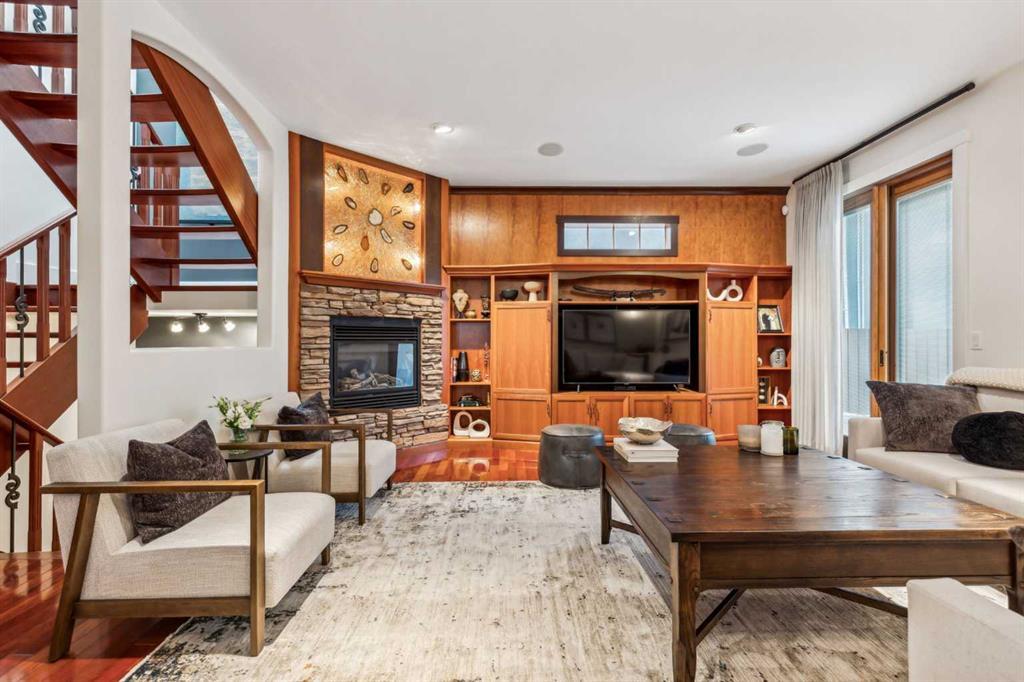 2605 4 Street Ne Calgary Alberta T2E 9C9 Winston Heights/Mountview Home For Sale