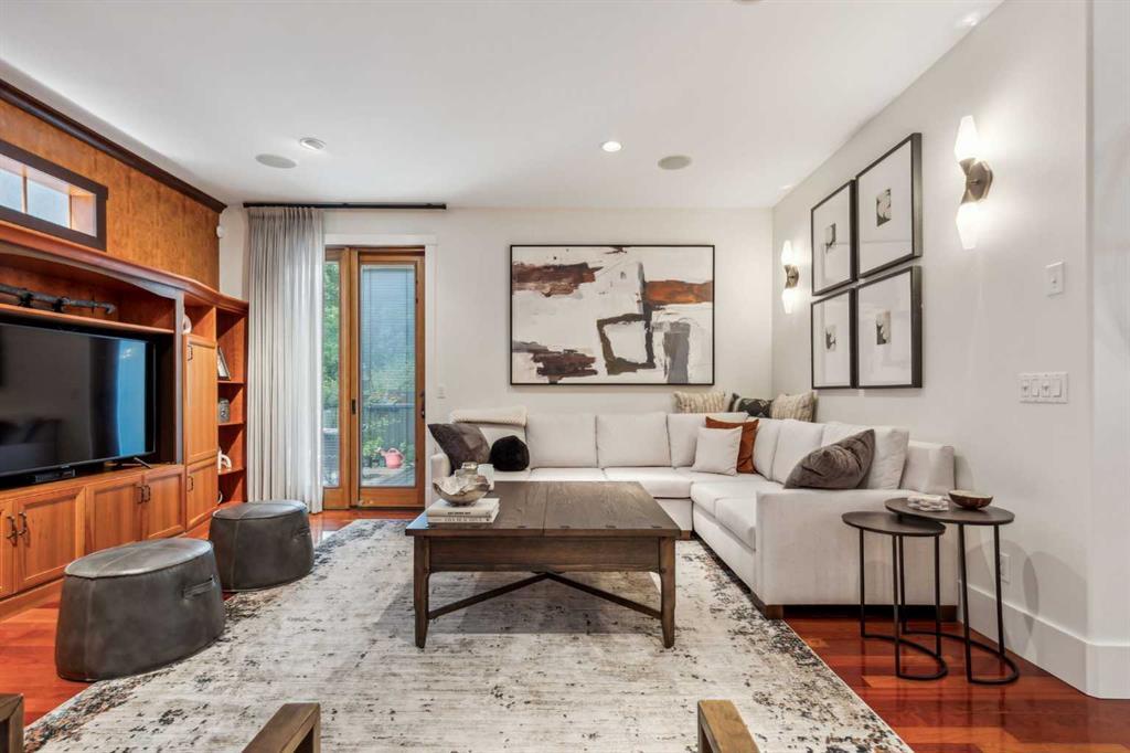 2605 4 Street Ne Calgary Alberta T2E 9C9 Winston Heights/Mountview Home For Sale