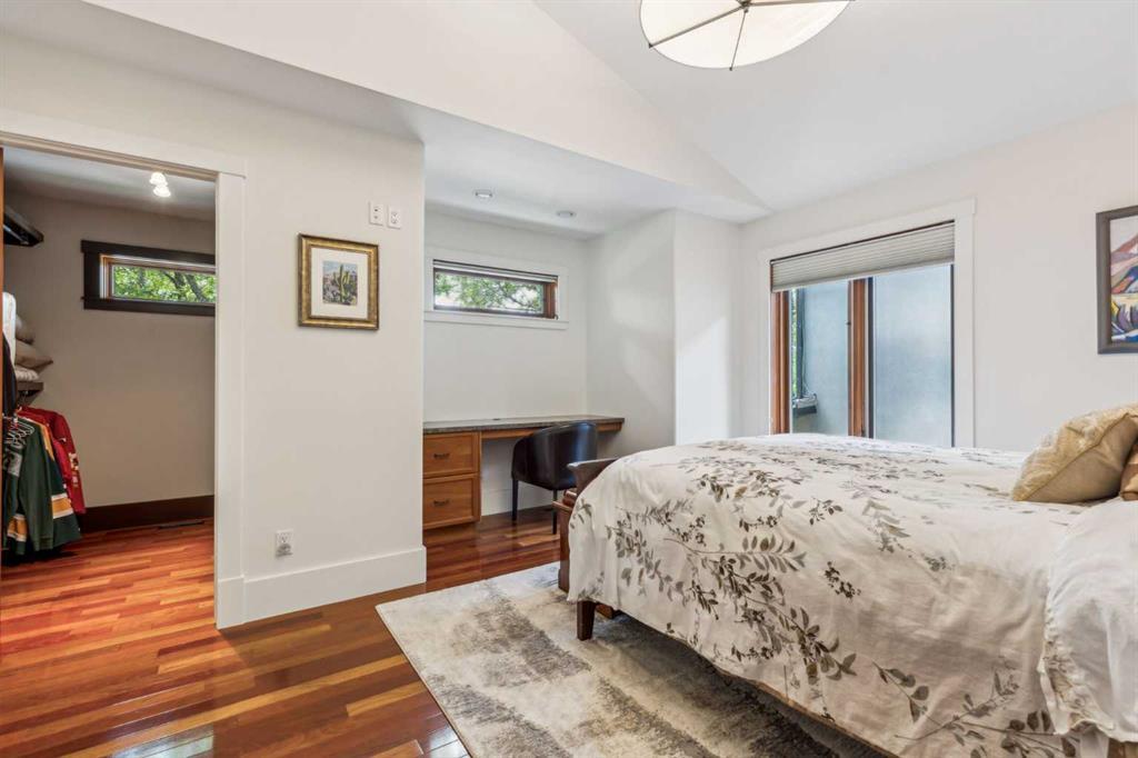 2605 4 Street Ne Calgary Alberta T2E 9C9 Winston Heights/Mountview Home For Sale