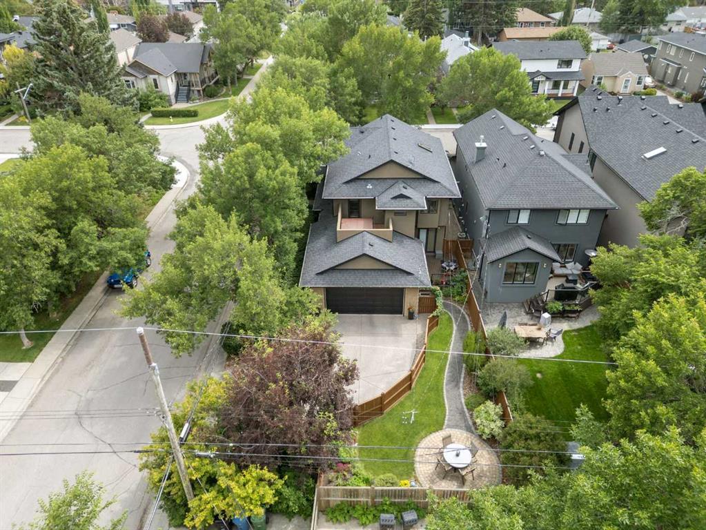 2605 4 Street Ne Calgary Alberta T2E 9C9 Winston Heights/Mountview Home For Sale