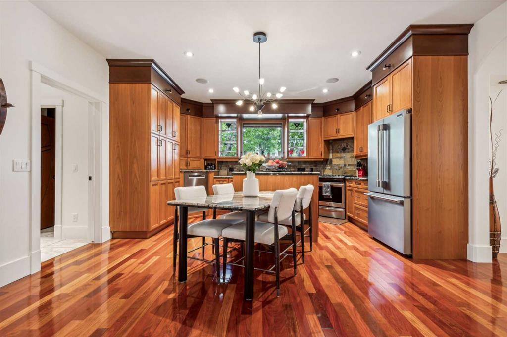 2605 4 Street Ne Calgary Alberta T2E 9C9 Winston Heights/Mountview Home For Sale