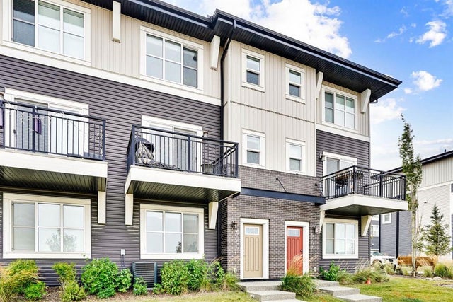 6469 128 Avenue Ne, Calgary