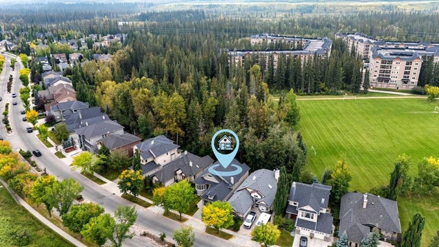 134 Discovery Ridge Boulevard Sw, Calgary