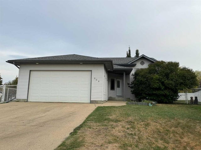 806 Cherry Crescent, Beaverlodge