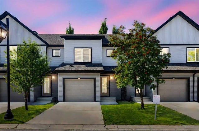 11 Copperpond Landing Se, Calgary