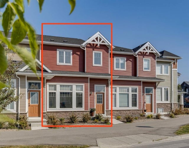 174 Chinook Gate Boulevard Sw, Airdrie
