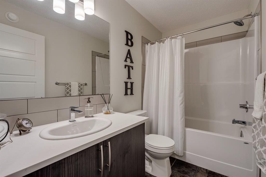 174 Chinook Gate Boulevard Southwest, Airdrie – Residential Row/Townhouse Listing Photo 30